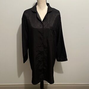 Secret Treasure Vintage Black Satin Stripe Button-Up Sleep Shirt Medium Boudoir